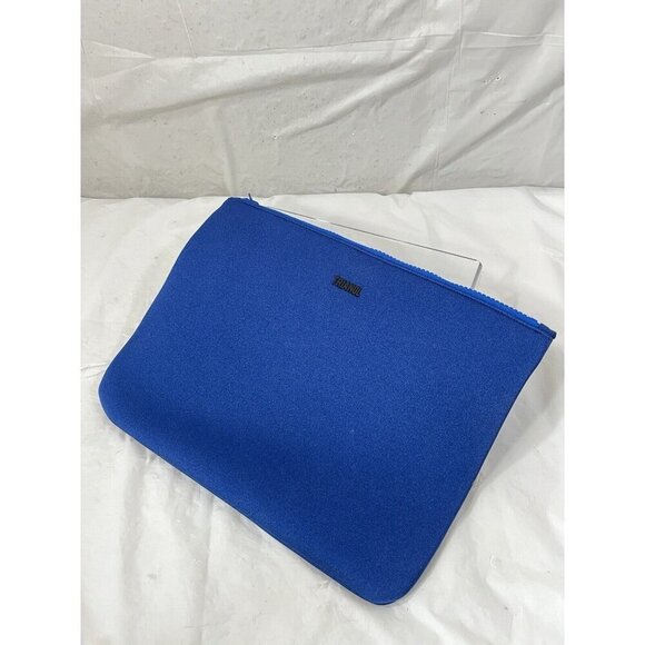 Triangl Swimwear Neoprene Swimsuit Zip Pouch in Blue - Picture 3 of 4